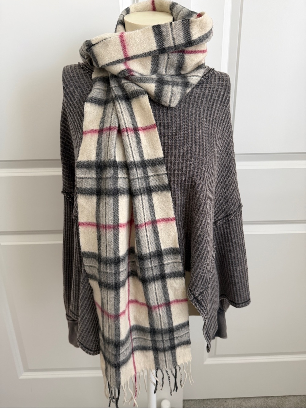Vintage Made in Scotland 100% Lambswool Scarf‎ Quiet Luxury Winter